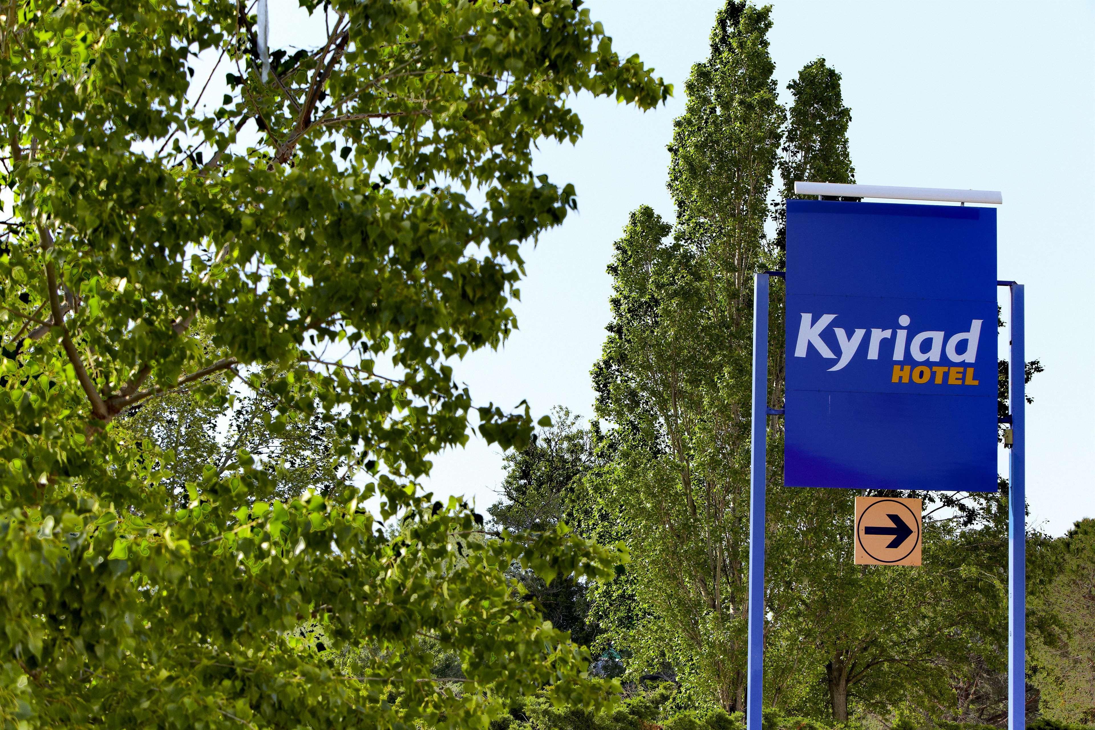 Kyriad Direct Arles Kültér fotó
